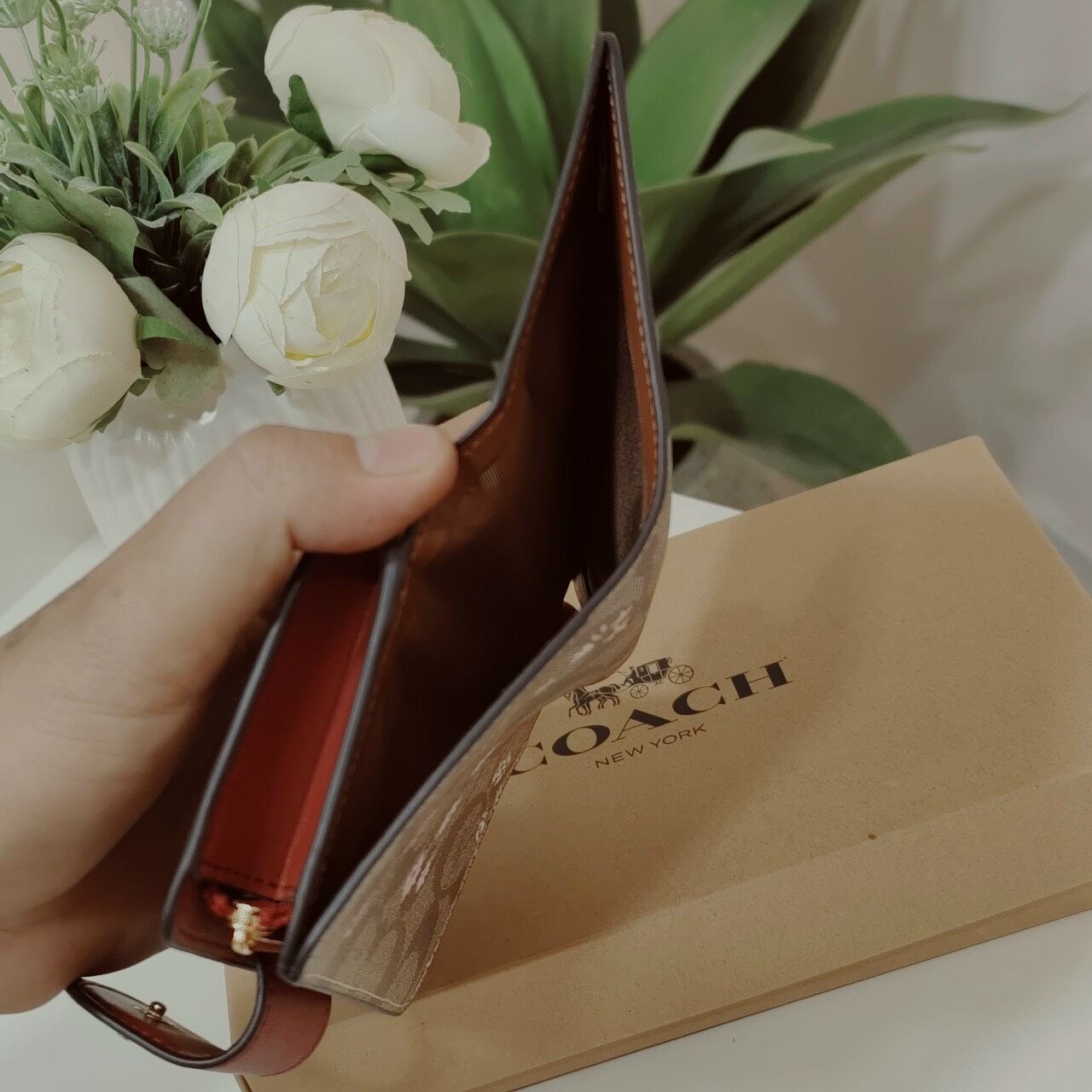 VÍ C0ACH - MEDIUM CORNER ZIP WALLET da thật đẹp mê li