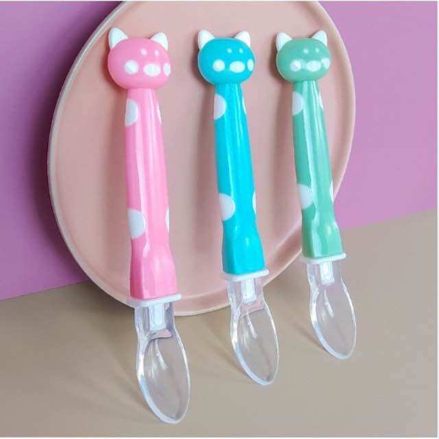 Thìa/ muỗng silicon ăn dặm hình mèo cho bé