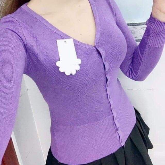 Áo len gài 9 nút