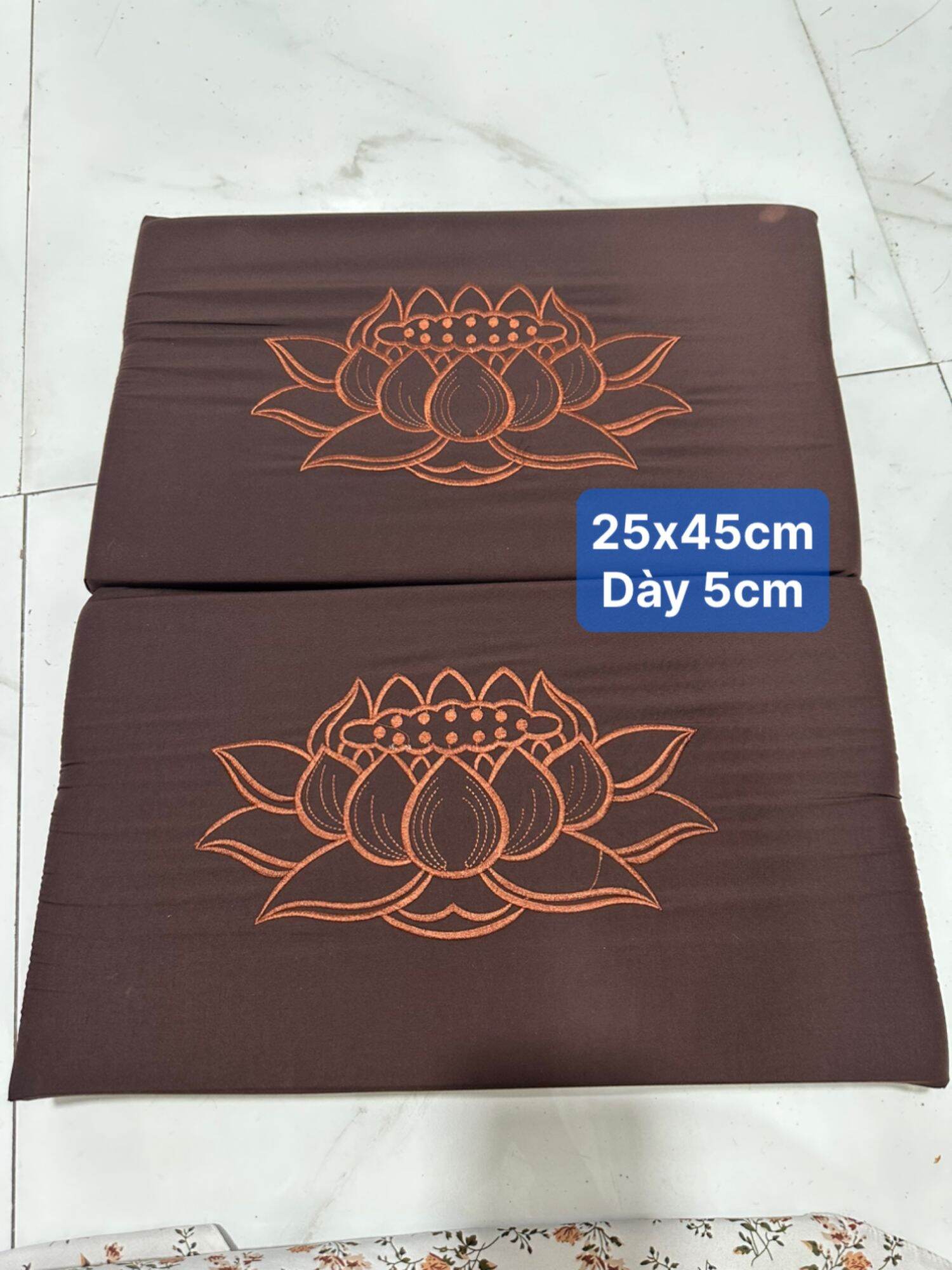 miếng ngồi thiền.nệm tụng Kinh 5cm(25*45cm)