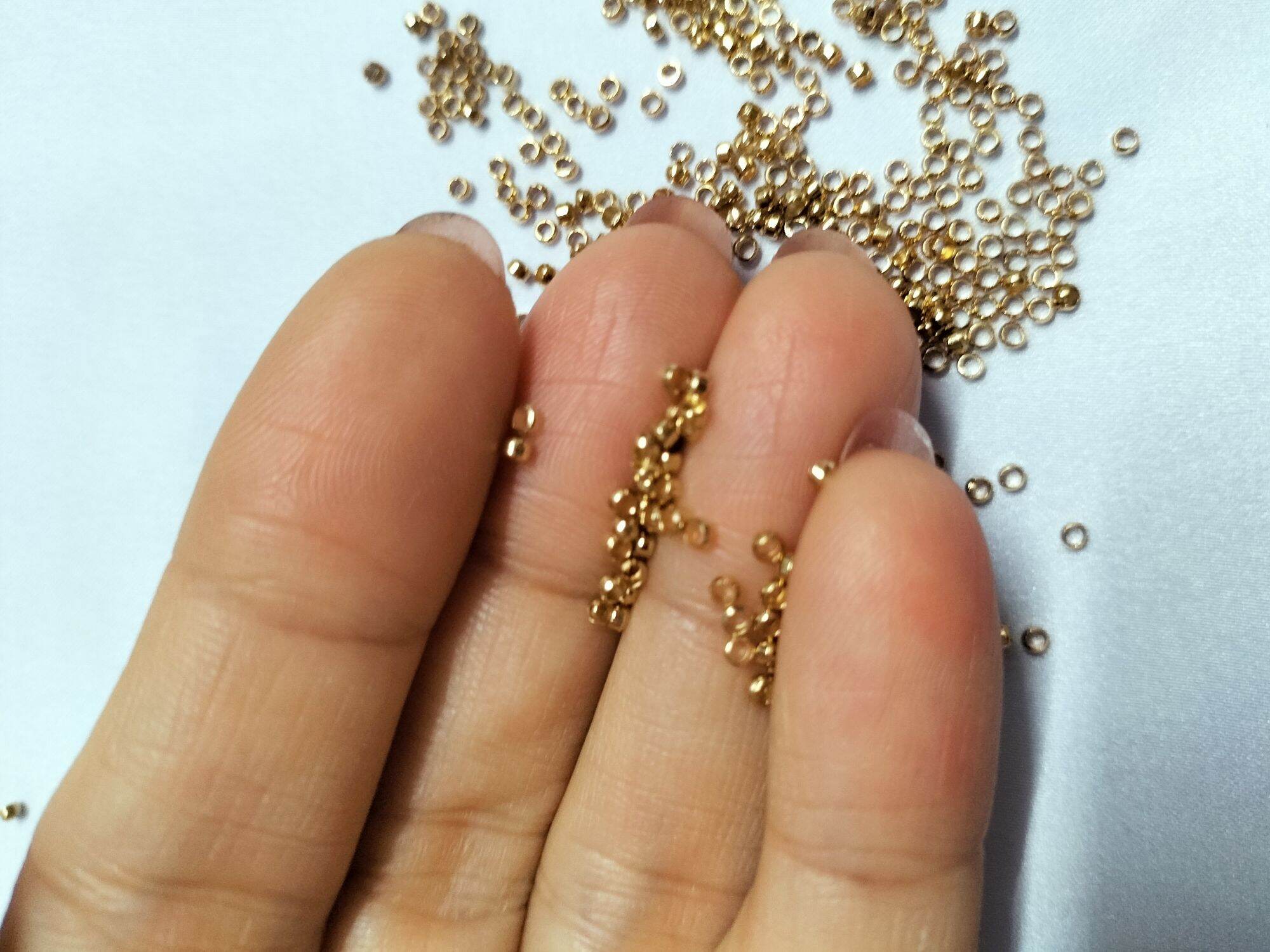 Hạt kẹp đầu che nút thắt làm vòng handmade