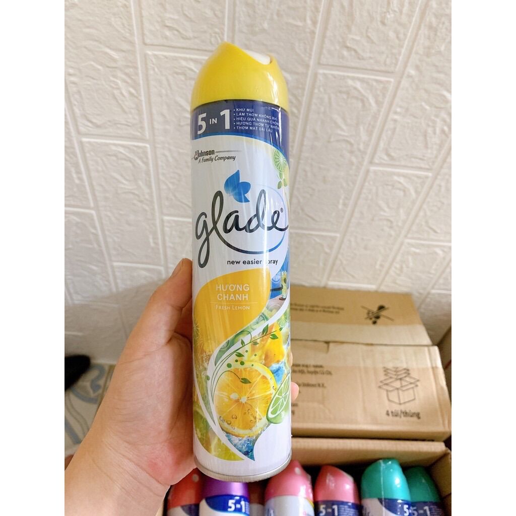 Chai xịt thơm phòng glade hương chanh 280ml