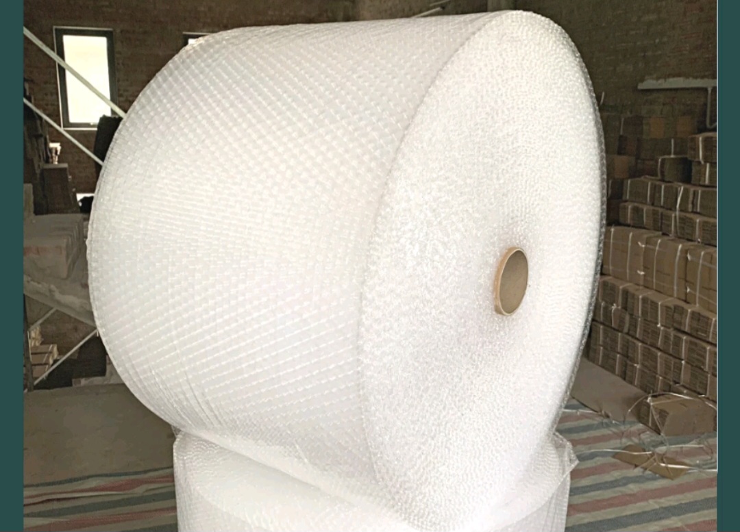 1 Mét xốp hơi bọc hàng, màng xốp khí,bóng khí chống sốc, màng xốp khí dày
