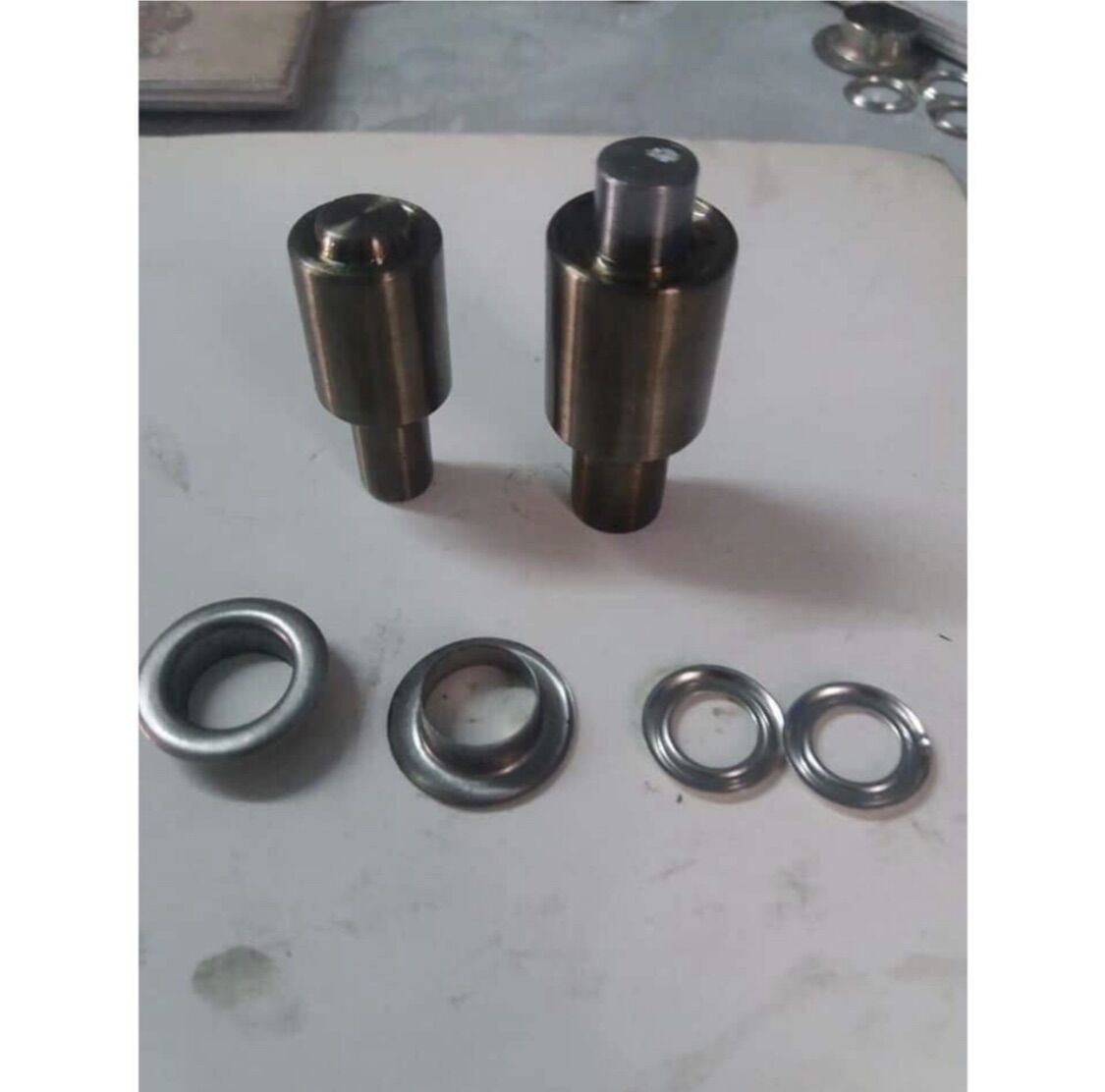 Bộ cối ngọc trai 4li,6li,8li máy ép xanh. 100g ngọc trai ko lỗ 4li, 100g 6li, 100g 8li