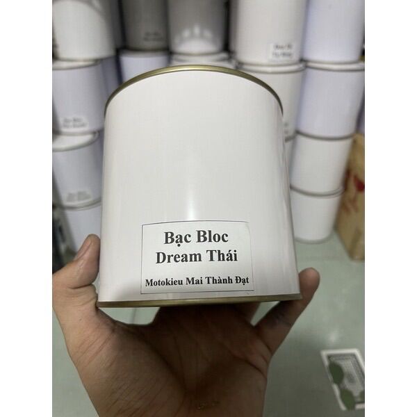 Màu Sơn Bạc Bloc Dream Thái ( Bạc Mới 2024 ) Hạt Bạc Mịn - Sáng ( Sơn oto xe máy )đóng gói size tuỳ 