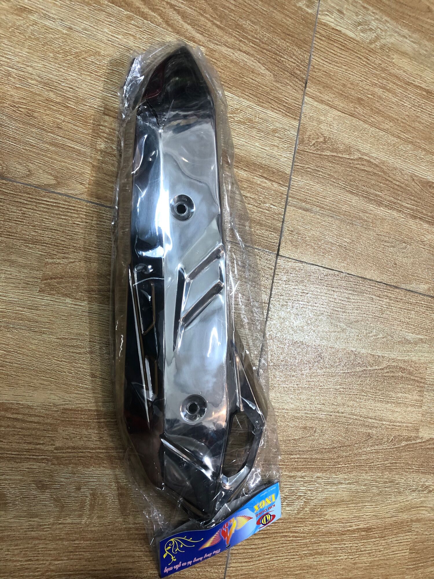 Ốp pô xe AB Air blade đời 2020-2021 sản phẩm rất dễ dàng thao tác tự mình lắp đặt cũng như khi tháo gỡ