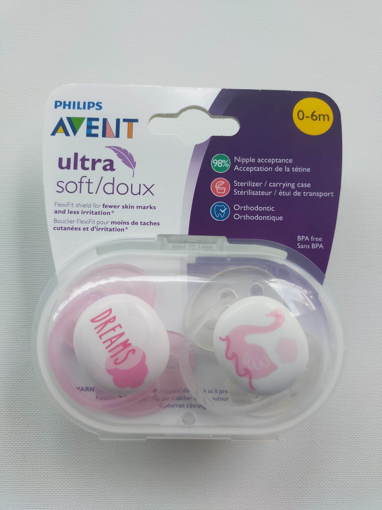 Ty ngậm Avent cho bé