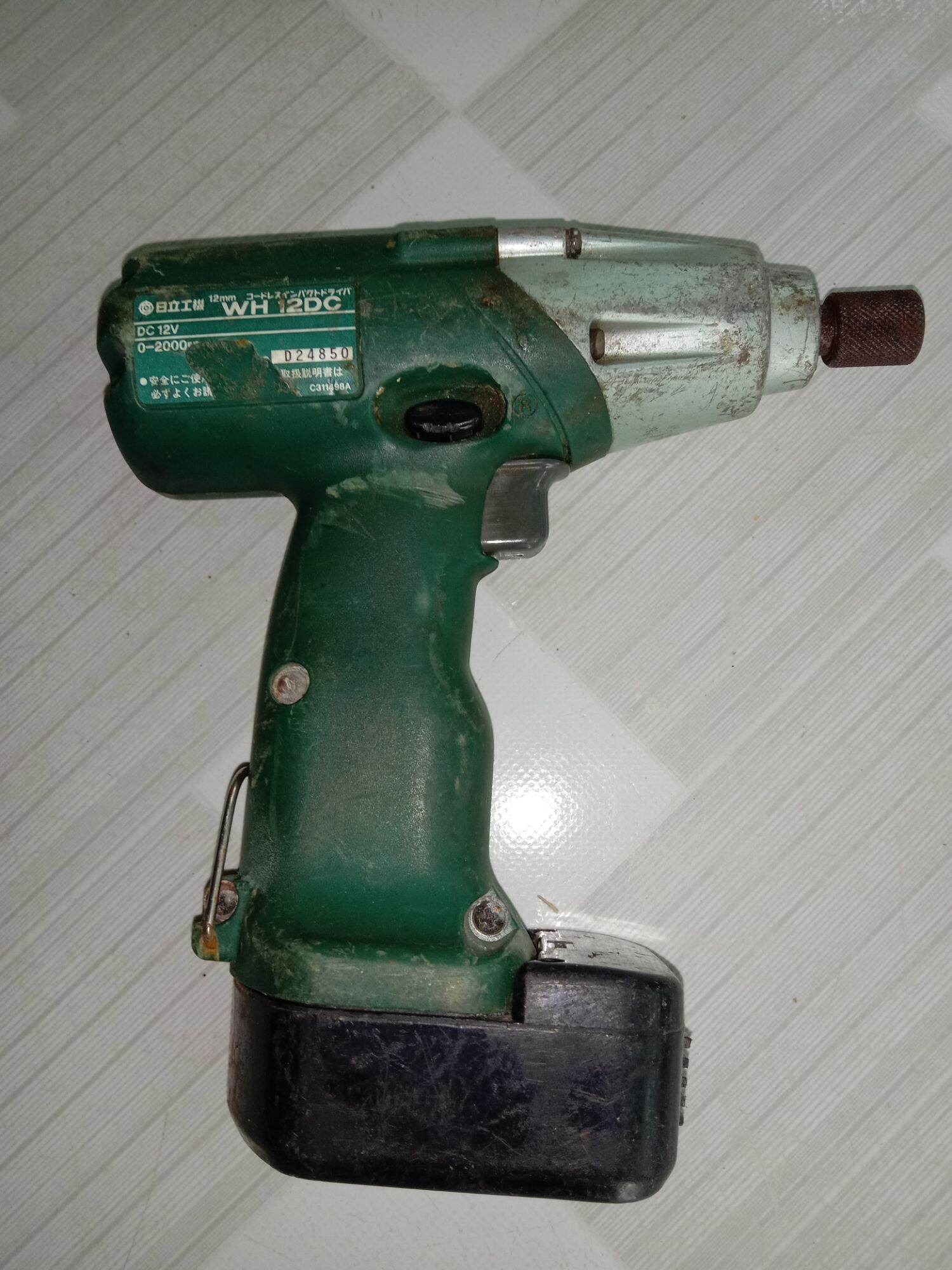 bắn vít hitachi 12v