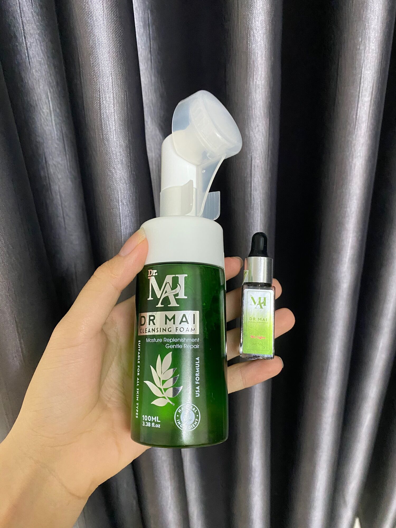 Combo Dr Mai 2 món sữa rửa mặt và serum