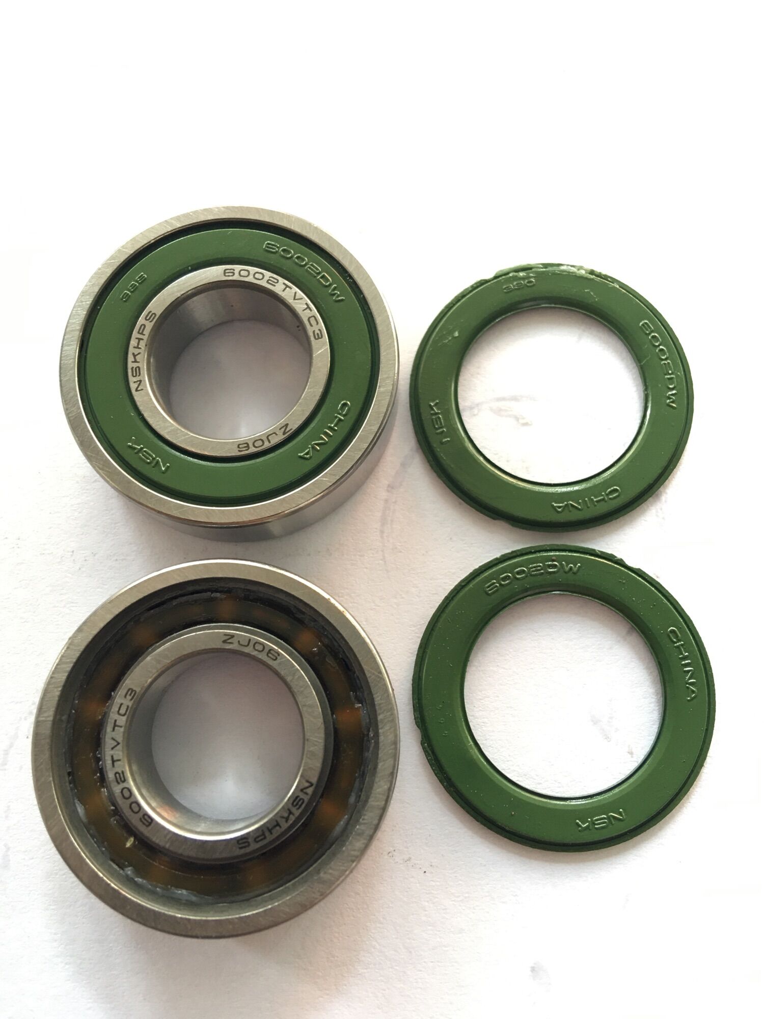 Vòng bi, bạc đạn siêu tốc NSK 6002 DW sử dụng cho củ đục CNC