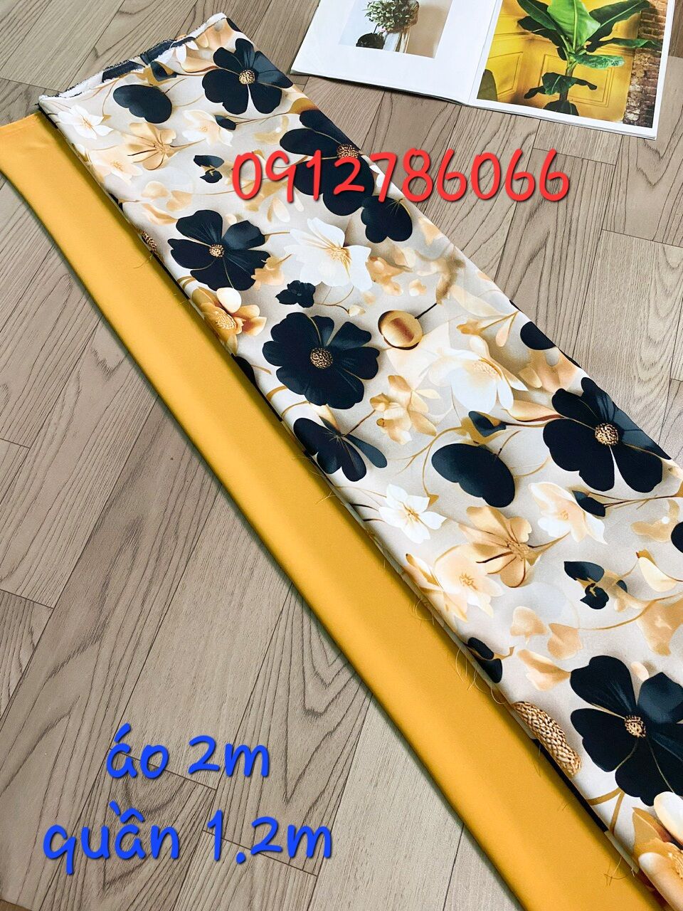 Vải lụa mango 3d nền kem hoa lan đen, đỏ