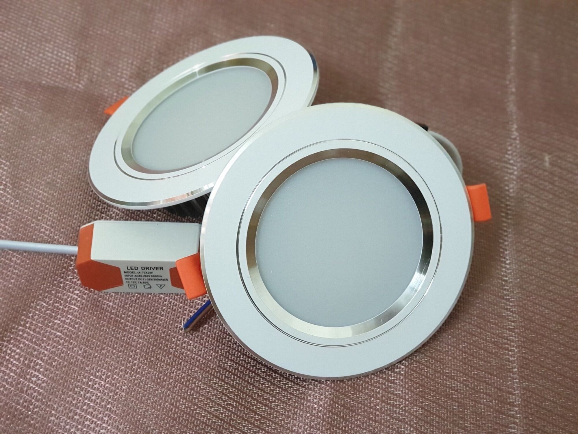 Combo 20 đèn âm trần 7w 3 chế độ sáng
