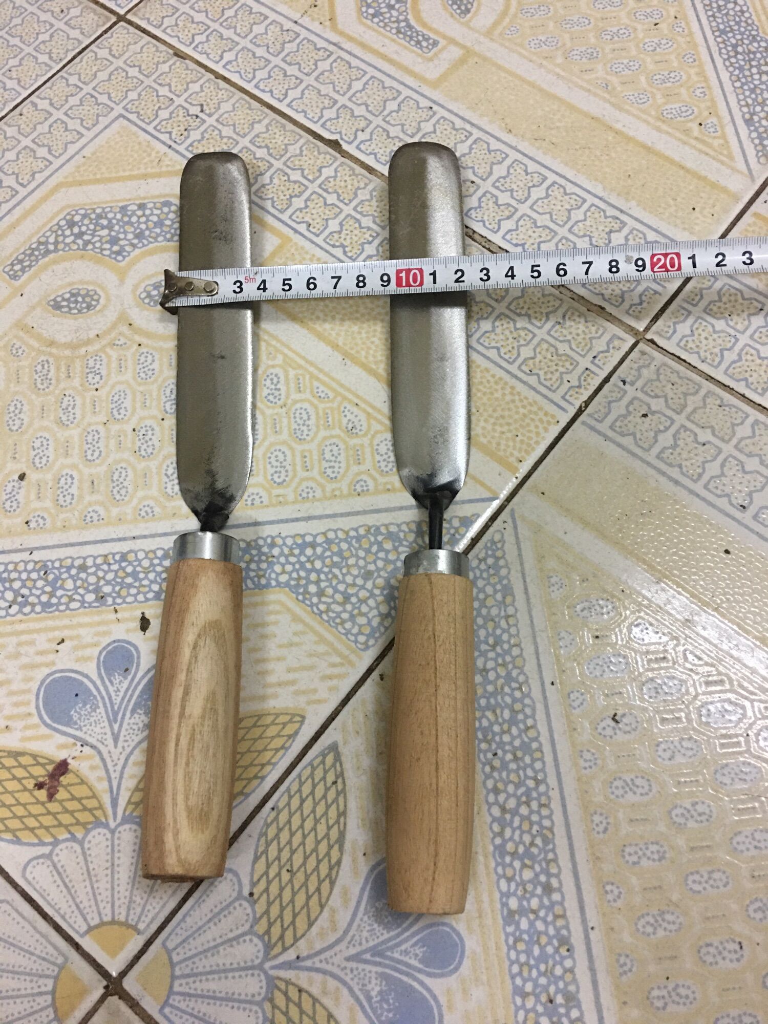 1 DAO ONG CẮT SÁP