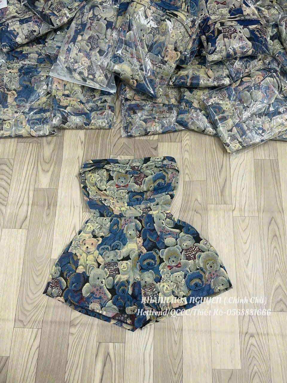 Jumpsuit gấu bố mềm có mút và dây vai
