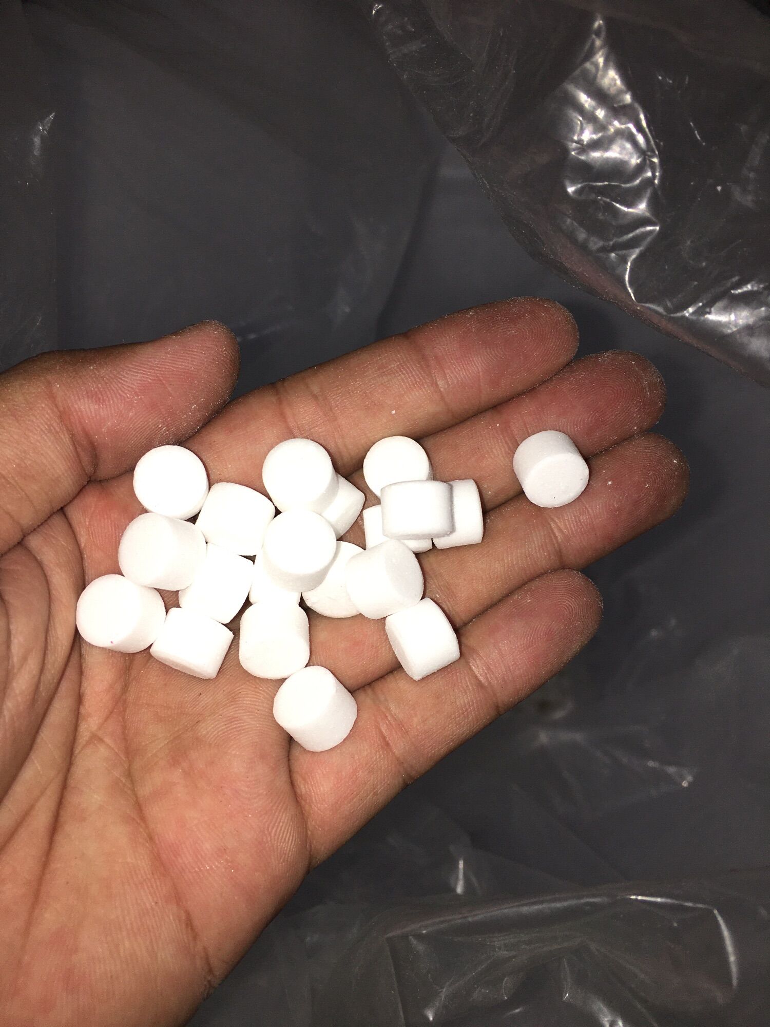 Oxy viên nén cung cấp khí oxy cho nước ao hồ tôm cá thuỷ hải sản 0,5kg/gói
