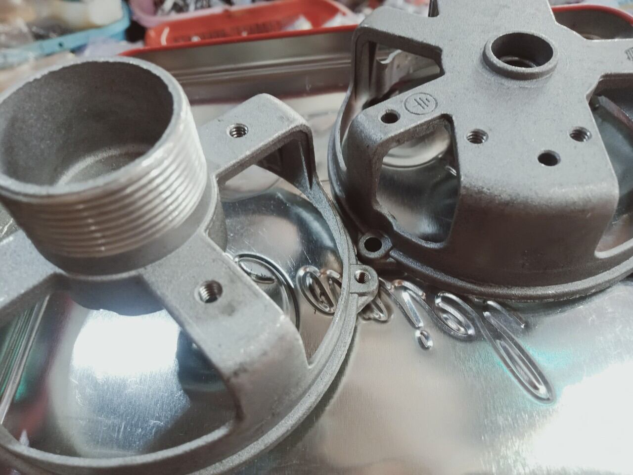 BỘ 2 CẶP MÁ NHÔM BẠC ĐẠN B4 QUẠT
