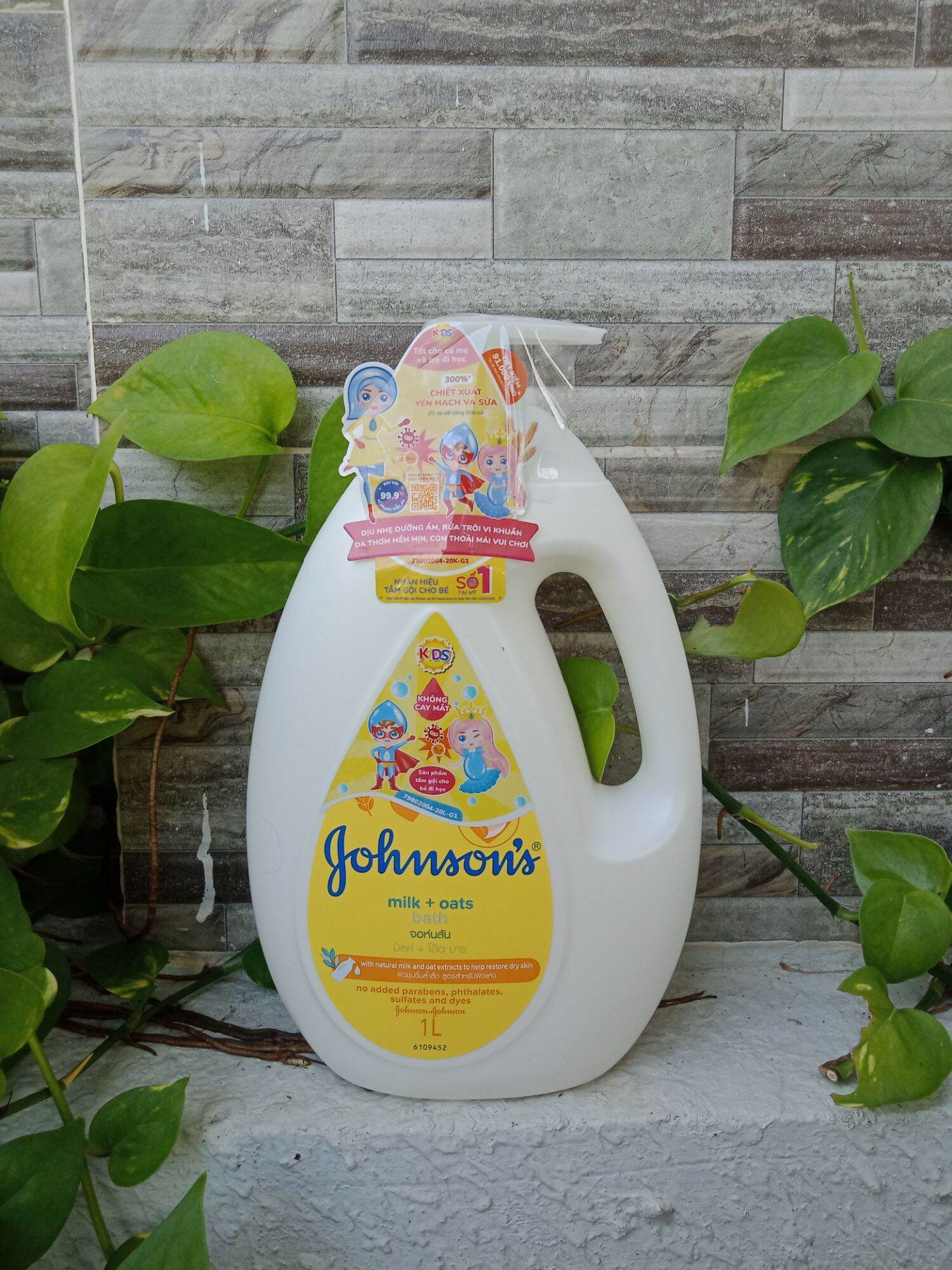 Sữa tắm  cho bé Johnson's baby 1000ml