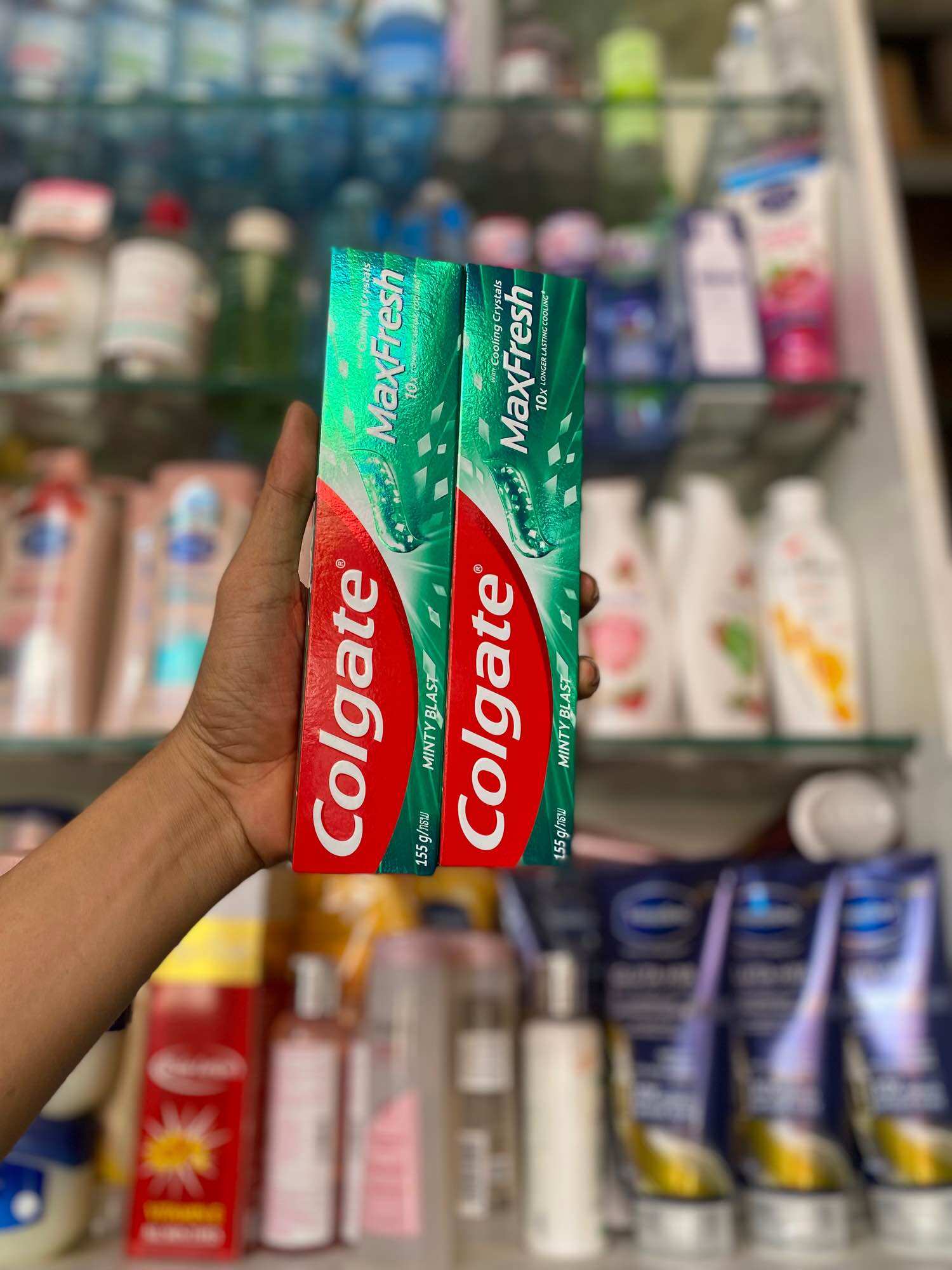 Kem đánh răng colgate maxfresh Thái Lan 155g
