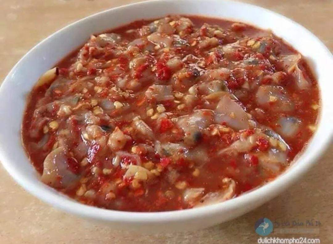 1 HŨ MẮM SÒ HUYẾT, LOẠI 1. 1  HỦ 500GRAM - LĂNG CÔ (ĐẶC SẢN  HUẾ )