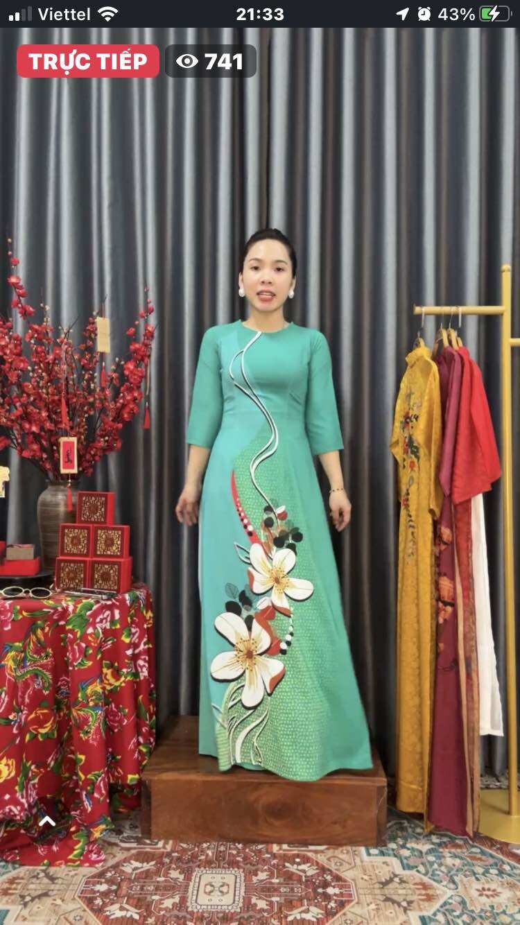 Áo dài cổ vuông tay bồng e2