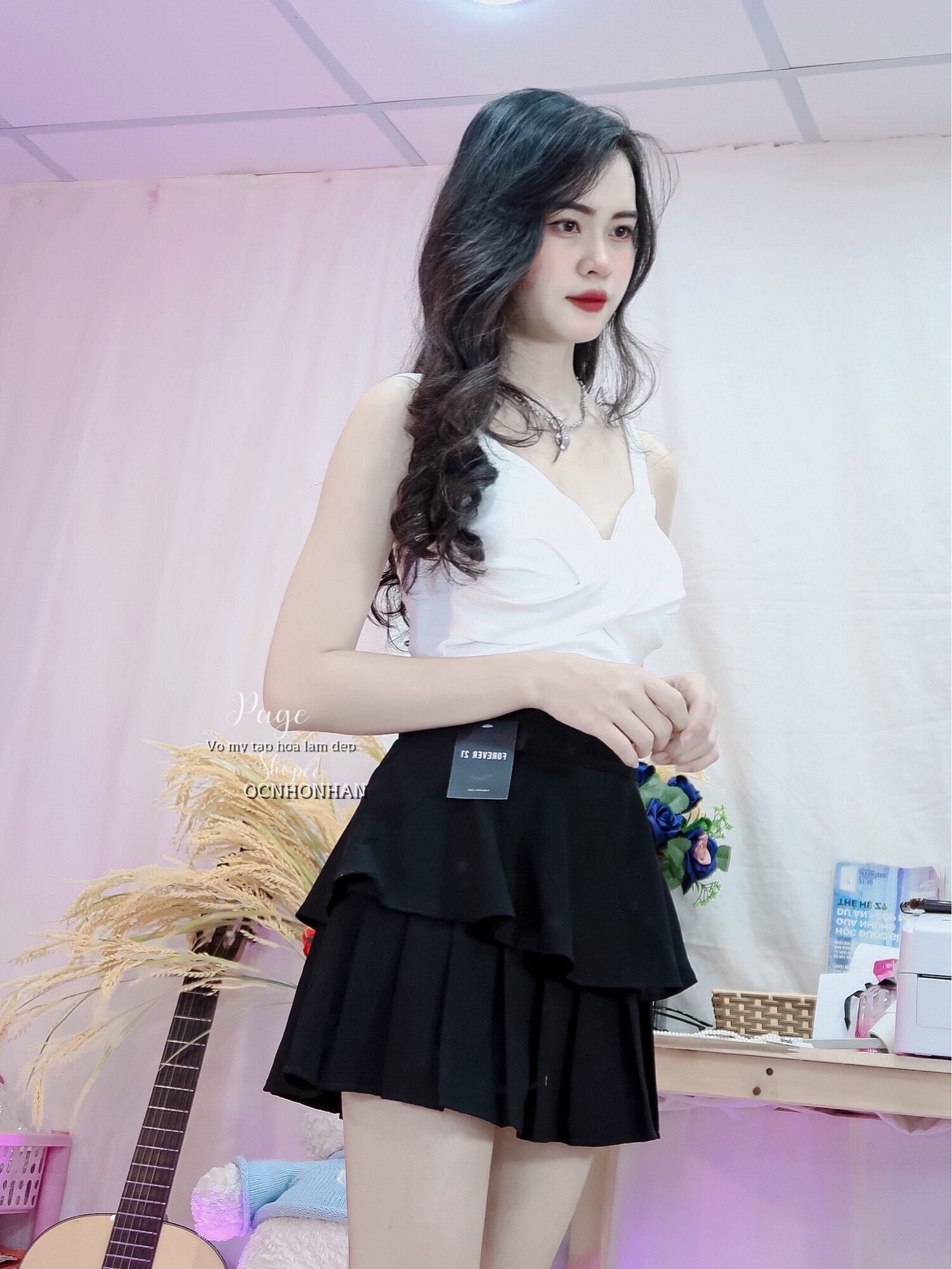 Set áo hai dây phối chân váy tầng