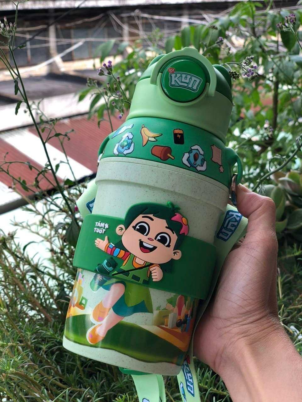 BÌNH NƯỚC KUN LÚA MẠCH