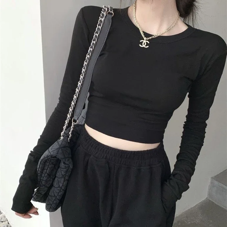 Áo Croptop tay dài cổ tròn