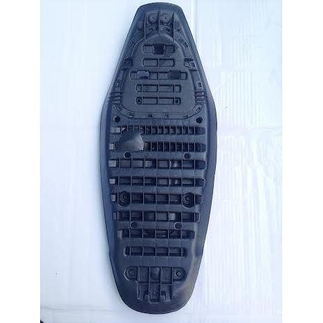 Đế nhựa yên xe wave s110