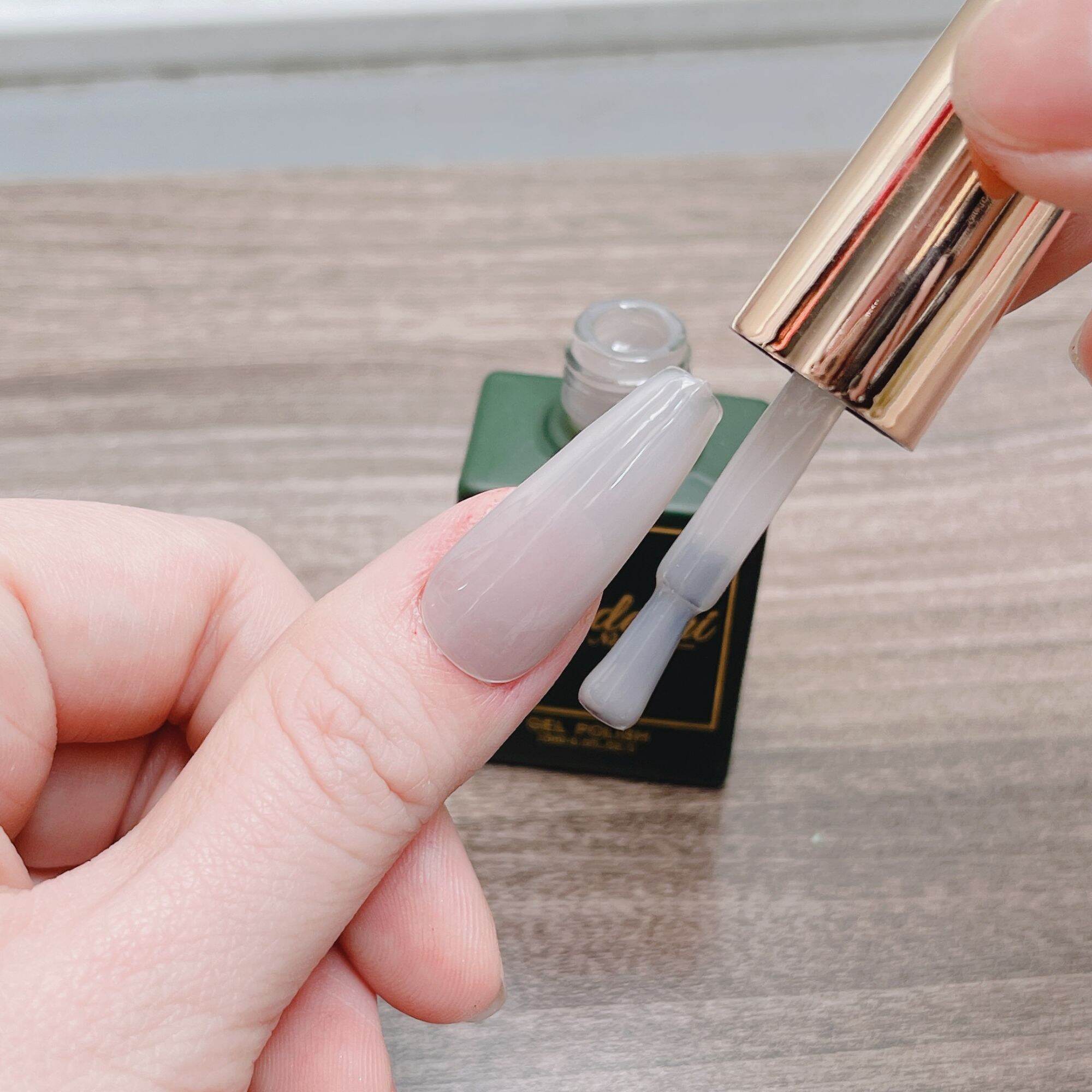 Sơn gel màu THẠCH GHI ĐÁ Vendeeni chai 15ml