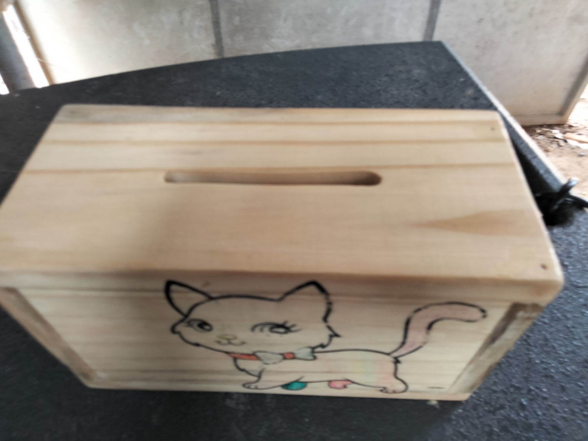 hộp đựng tiền tiết kiệm bằng gỗ (38*15*15cm)