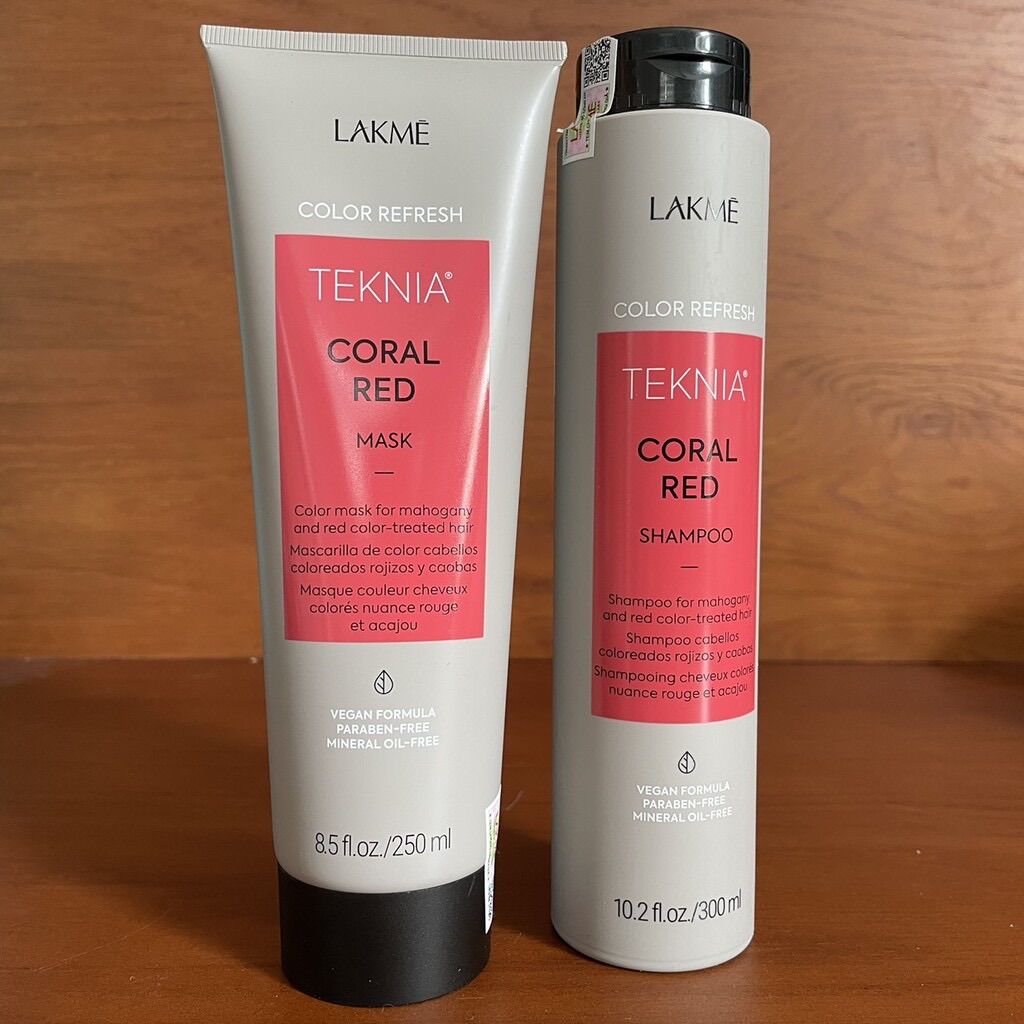 Dầu gội cho tóc nhuộm đỏ Lakme Teknia Ultra Red Shampoo Refresh 300ml