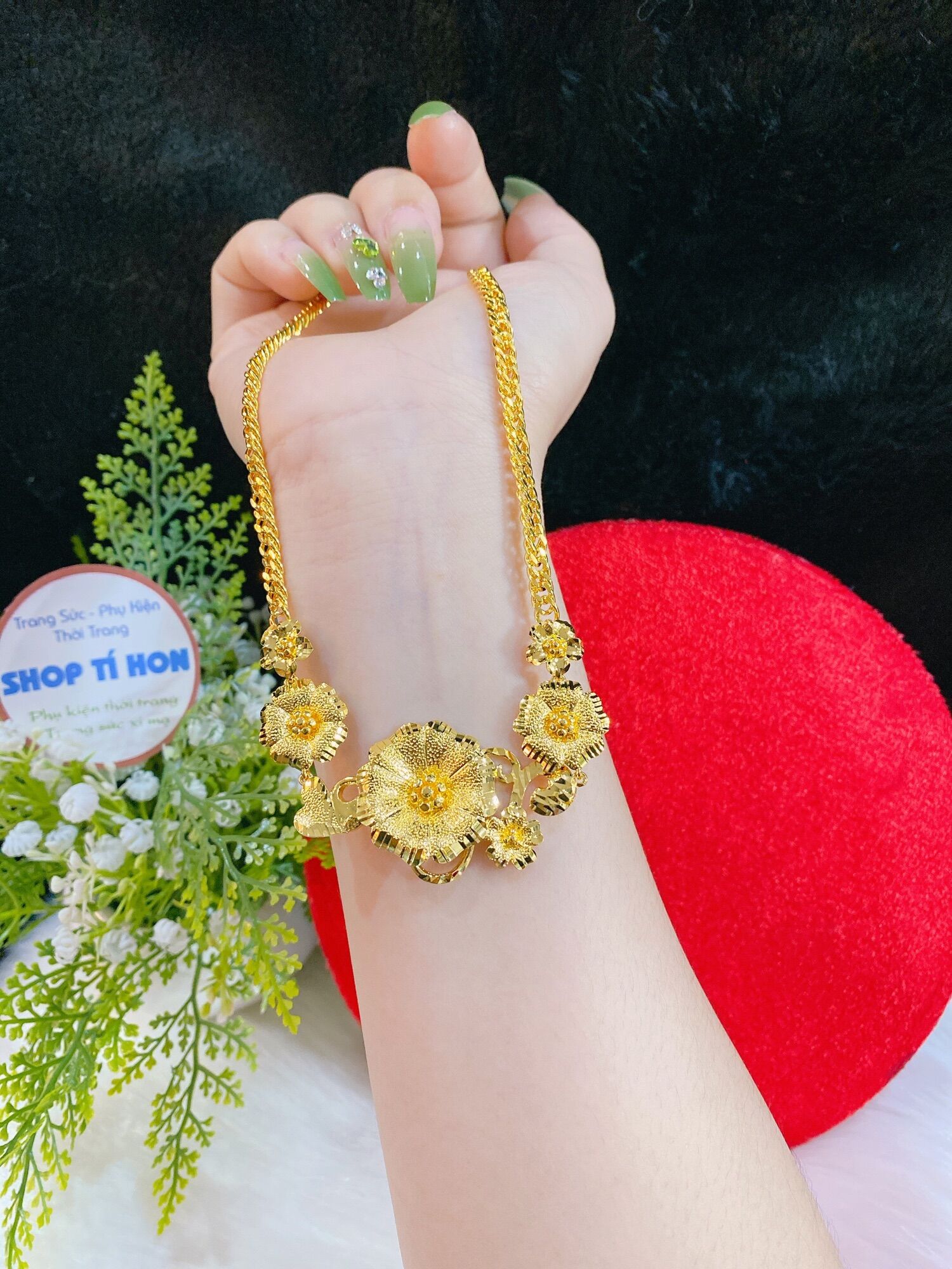 Dây chuyền cưới chạm hoa mai mạ vàng 24k cao cấp mẫu mới về