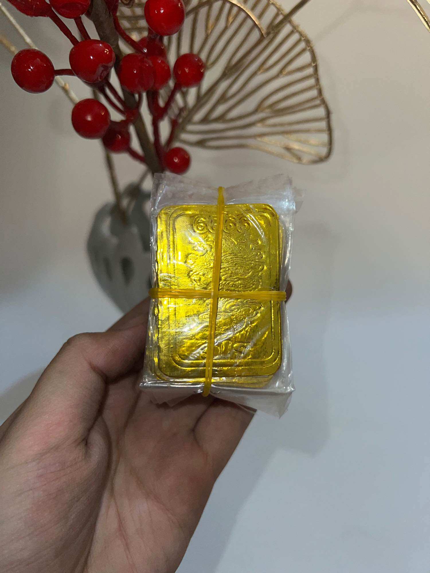 Lá vàng sjc & lá vàng quốc tế