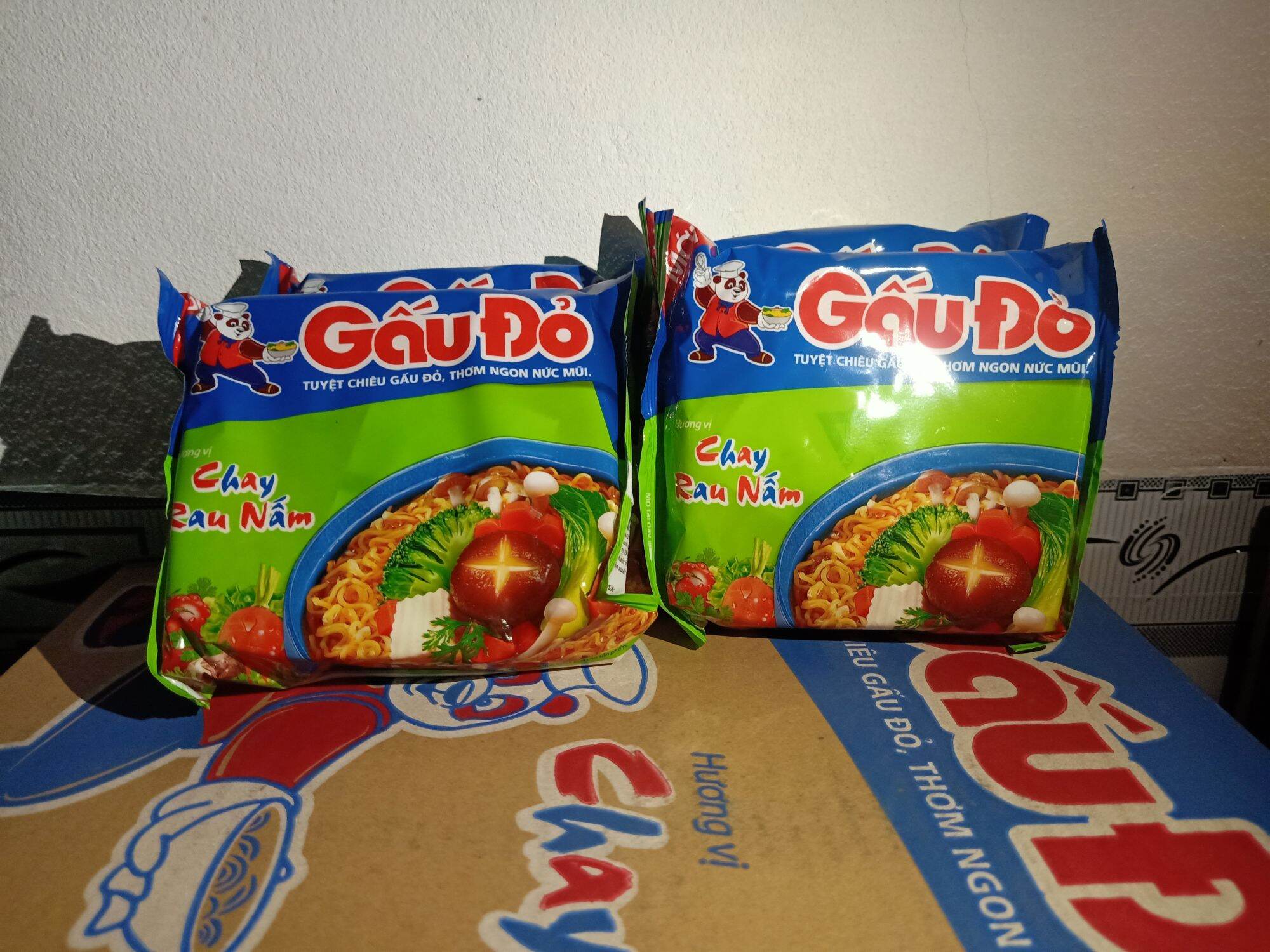 Mì gấu đỏ Chay rau nấm 30g/thùng