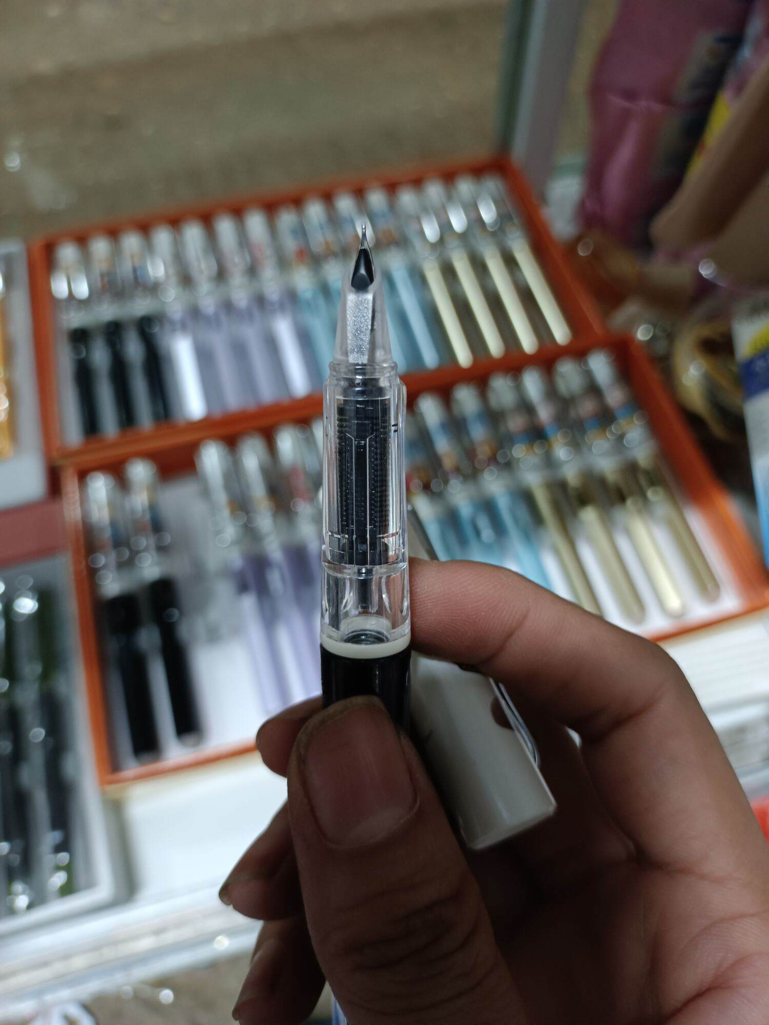 Bút Mực Tẩy Xóa Được