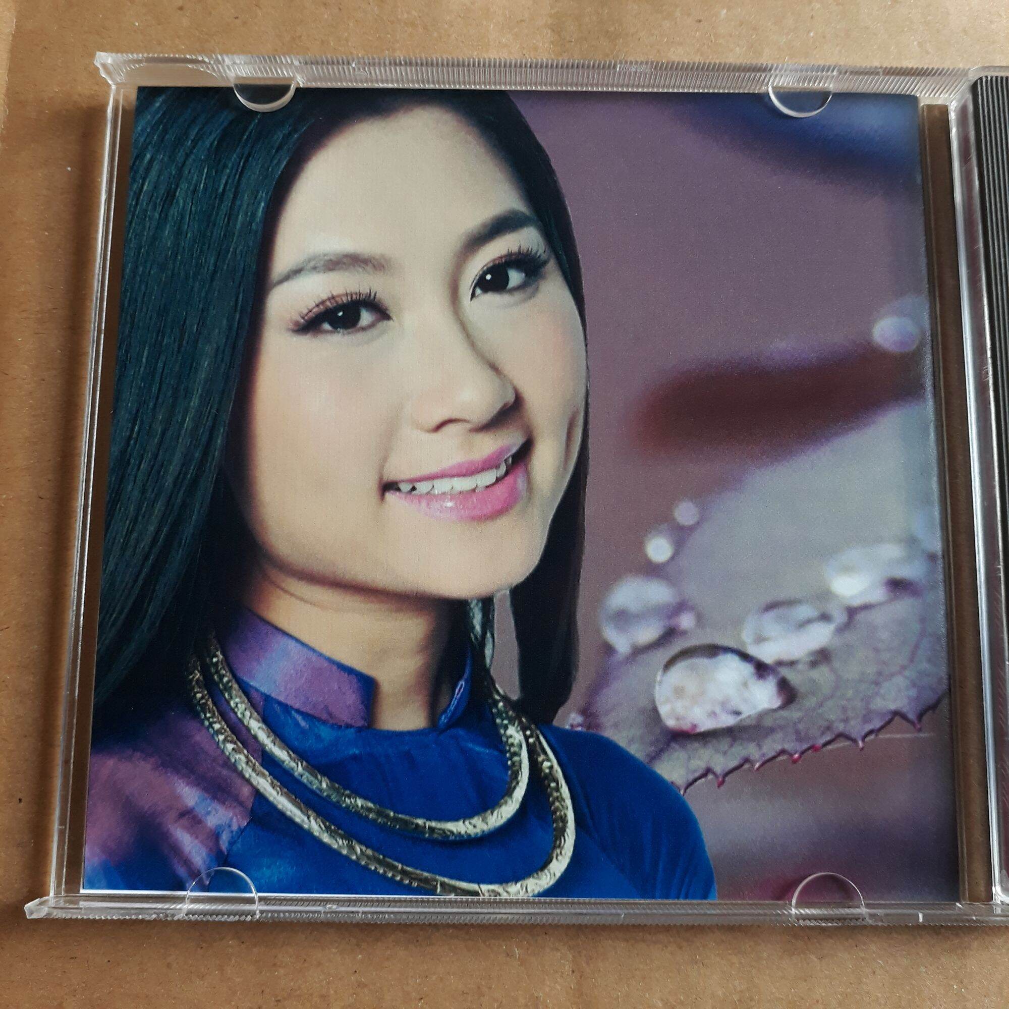 Hoàng Thục Linh - Nhớ Nhau Hoài