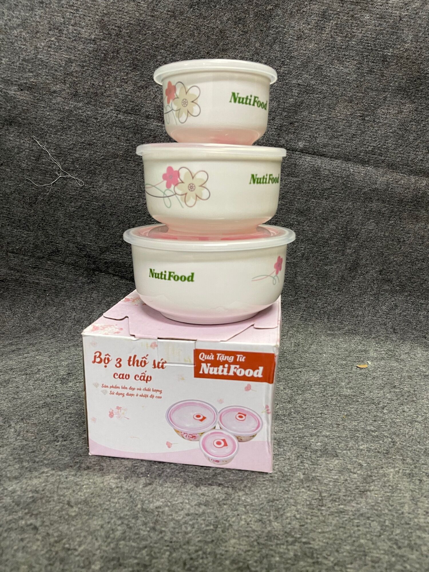 Bộ 3 thố sứ sản phẩm khuyến mãi của sữa
