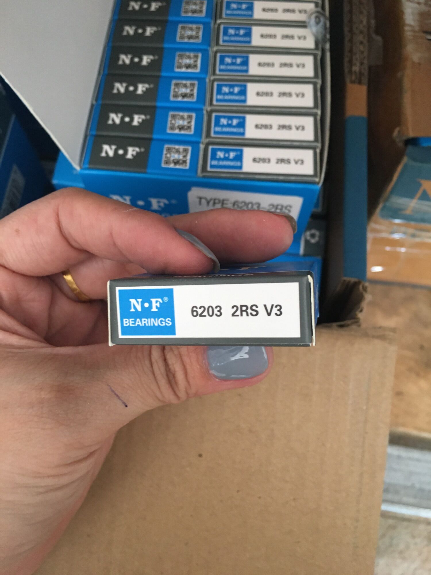 Vòng bi bạc đạn 6200,6201,6202,6203,6204,6205 2rs N.F nhat