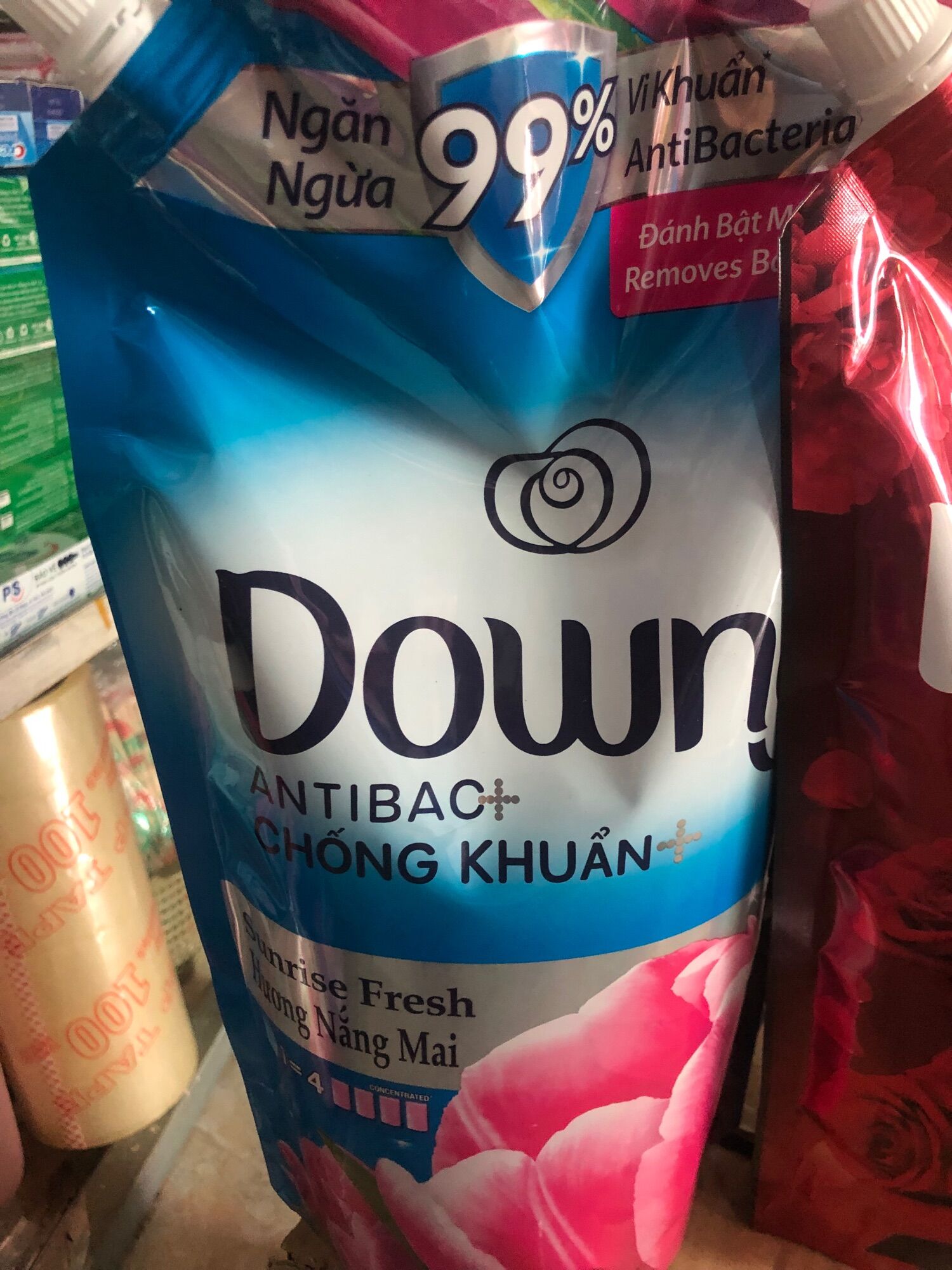 Nước xã vãi DOWNY