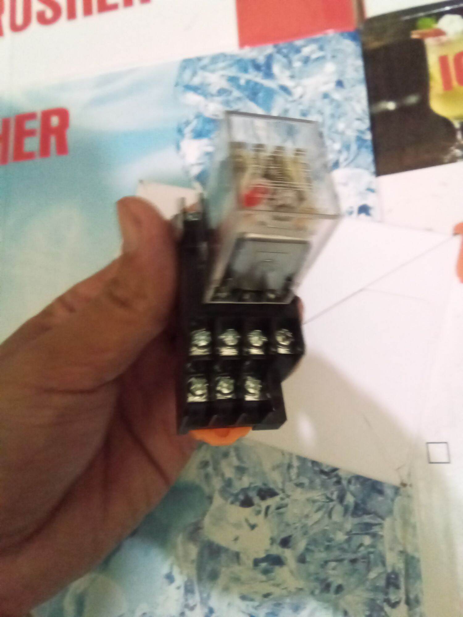 Rơ le trung gian 14 chân 220V