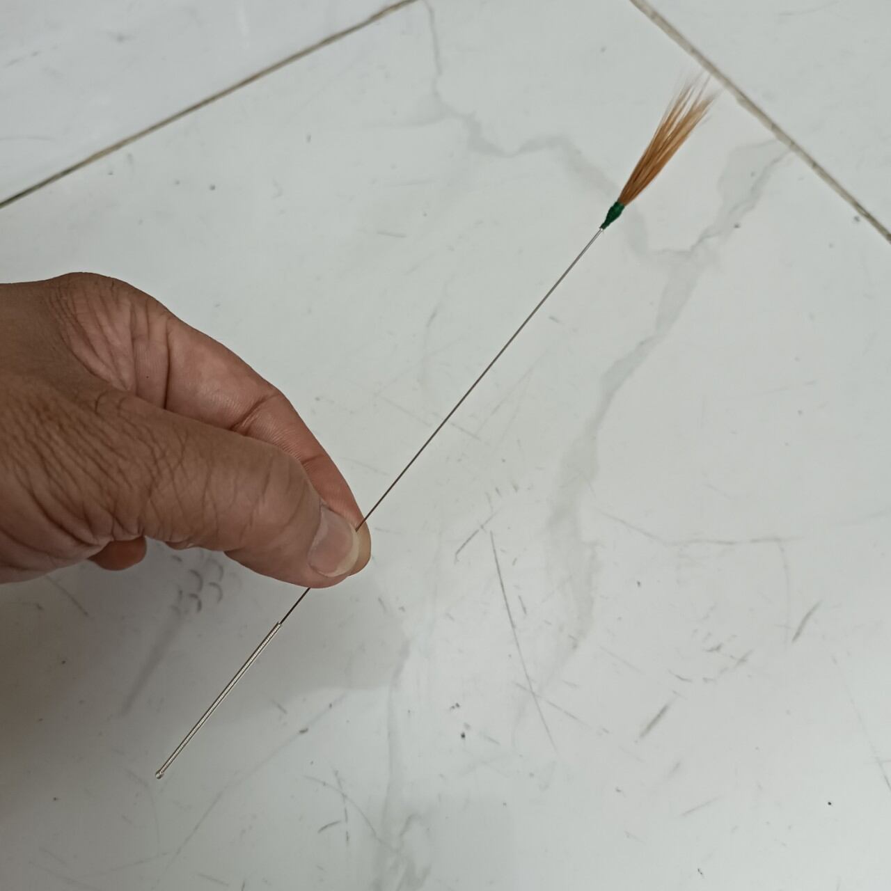1 cây tăm ngoáy tai se lỗ tai lông gà tơ nâu ngành ráy tai chuyên nghiệp 👂👂👂