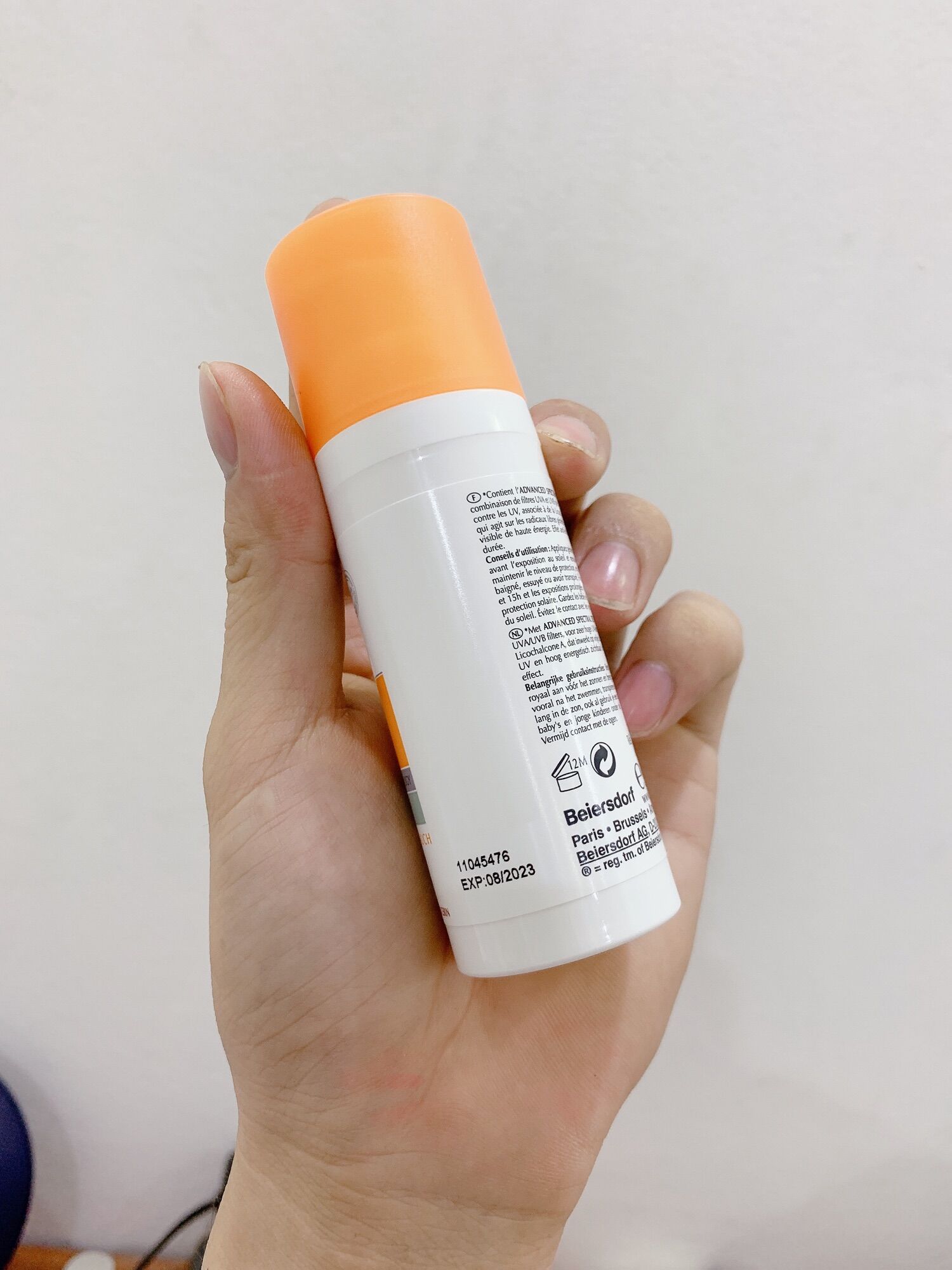 Kem chống nắng Eucerin Oil Control Dry Touch 50ml
