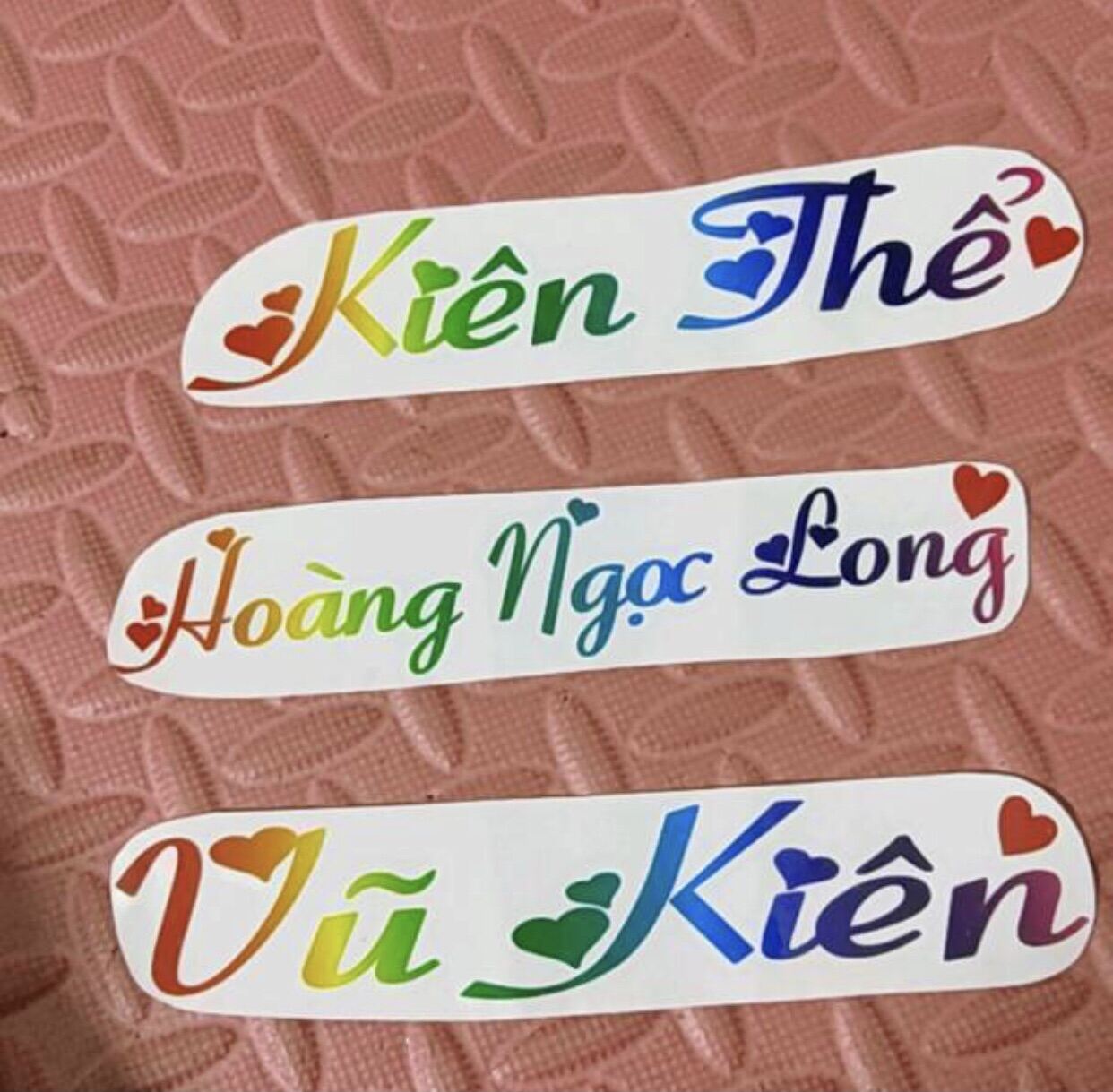 Tem 7 màu theo tên