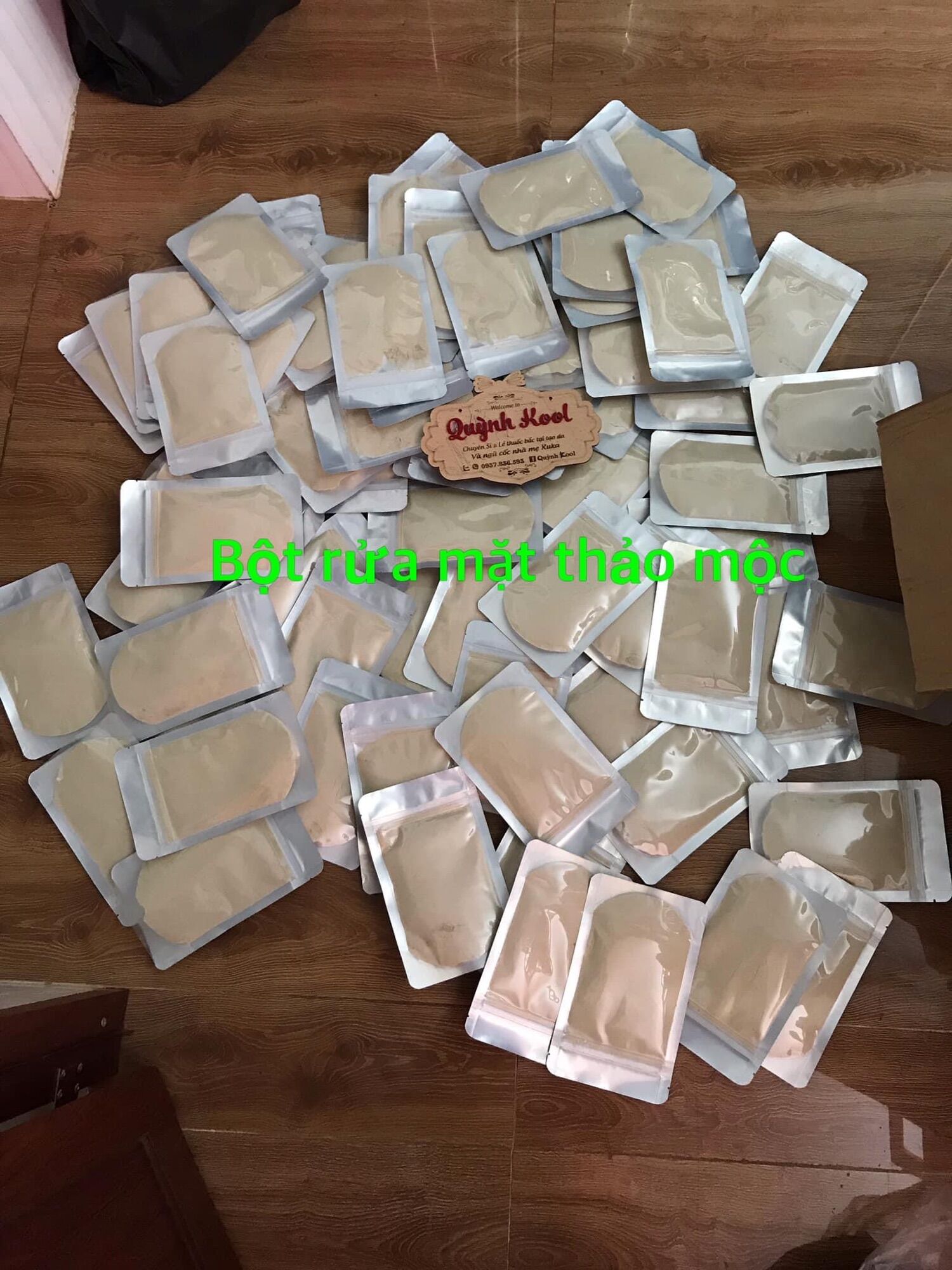 Bột rửa mặt thảo mộc