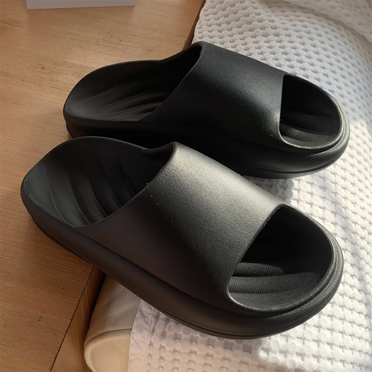 Dép Lê Đế Dày EVA Phong Cách Thể Thao Sợi Mảnh Dép Lê Chống Thối Chống Trượt Thời Trang Sành Điệu Instagram Đi Bên Ngoài Mùa Hè Cho Nữ Dép Đi Biển