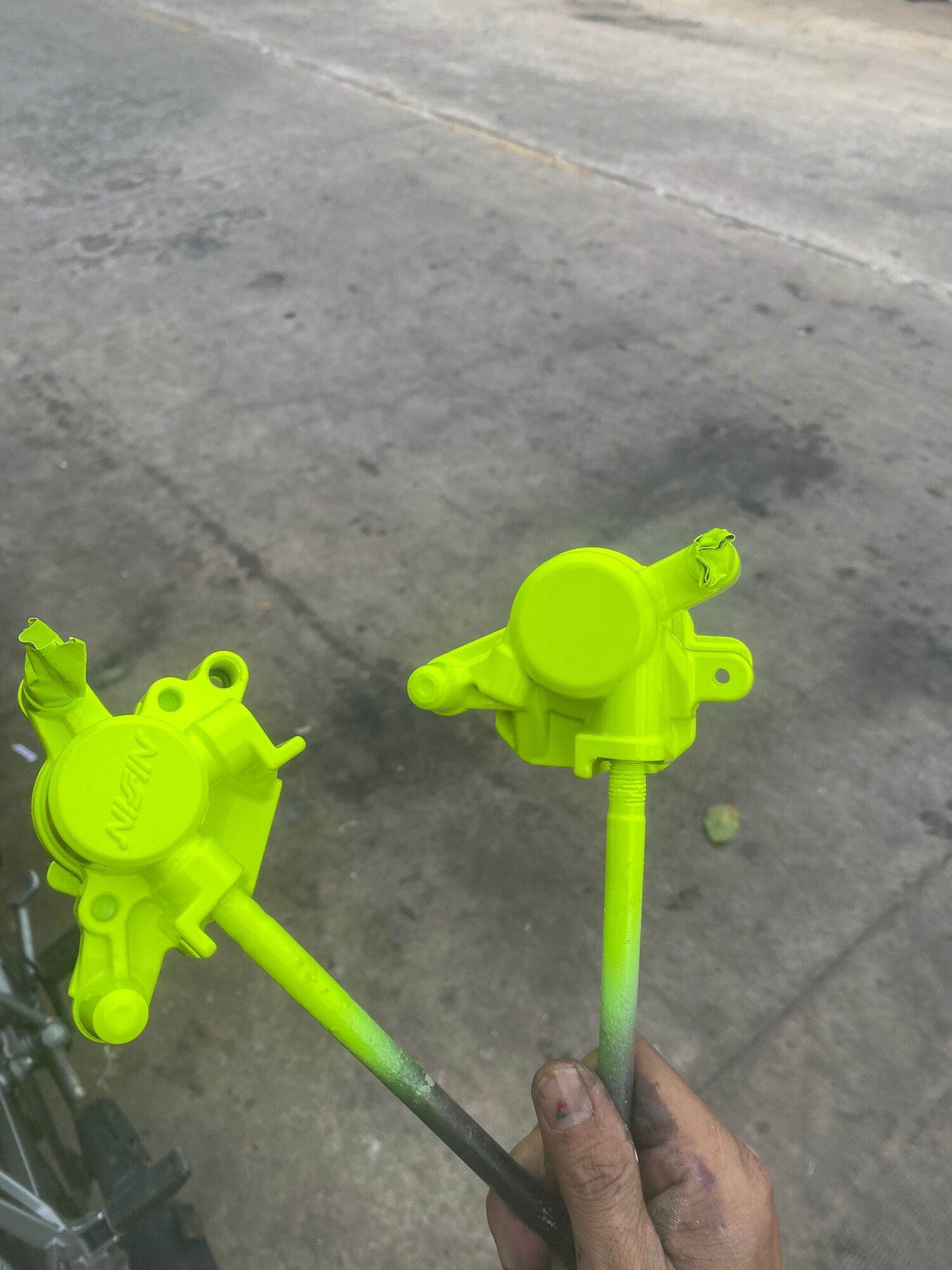 Màu Sơn vàng dạ quang