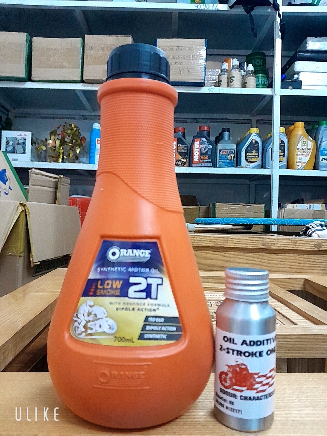 Nhớt thơm xe 2 thì và tinh dầu mùi bò cụng 55ml