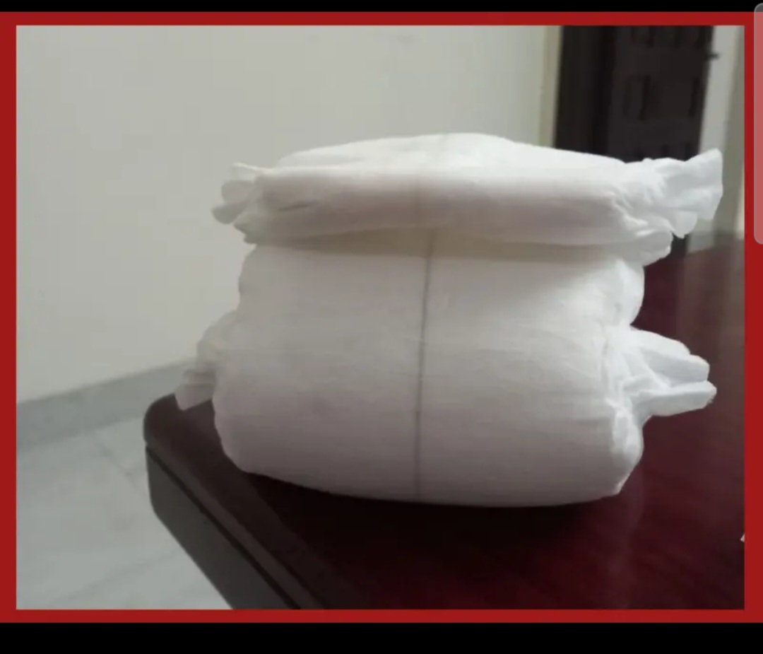 Bỉm Quần Big Hug Phom Bo Mông Đủ Size Cho Bé Yêu
