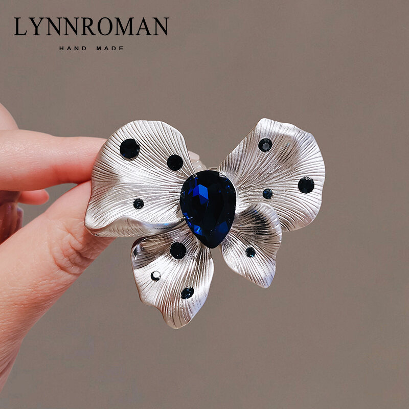 Lynnroman Bướm Pha Lê Thổ Cẩm Nữ Cao Cấp Thời Trang Công Sở Phù Hợp Với Áo Thổ Cẩm Áo Len Phụ Kiện H