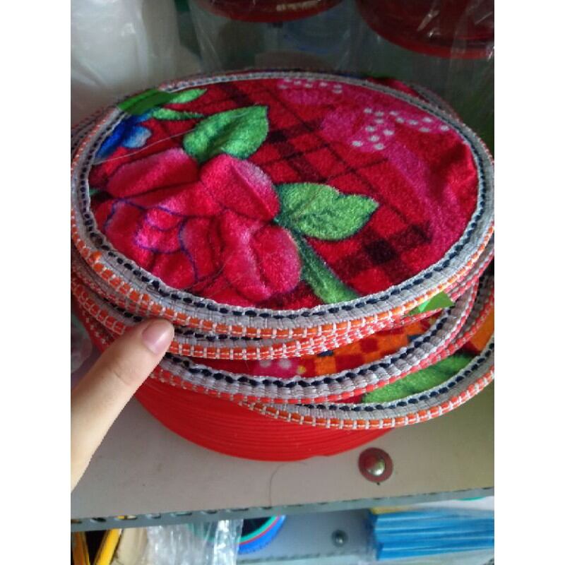 Tấm thảm lót nồi hình tròn